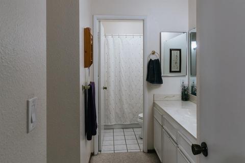 320 Avila Ct, Modesto, CA 95354 photo 13
