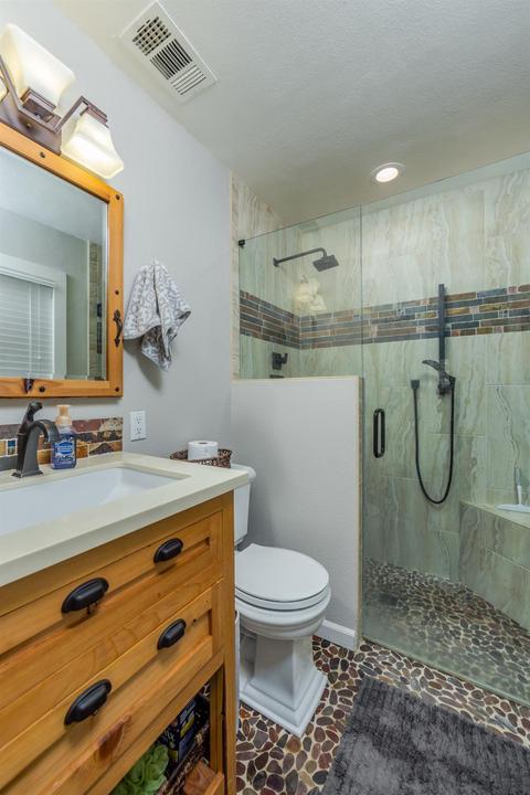 1327 Park St, Lodi, CA 95242 photo 14