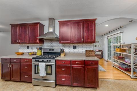 1327 Park St, Lodi, CA 95242 photo 10