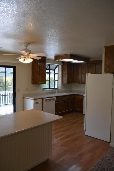 1038 Bridgeview Dr, Placerville, CA 95667 photo 7