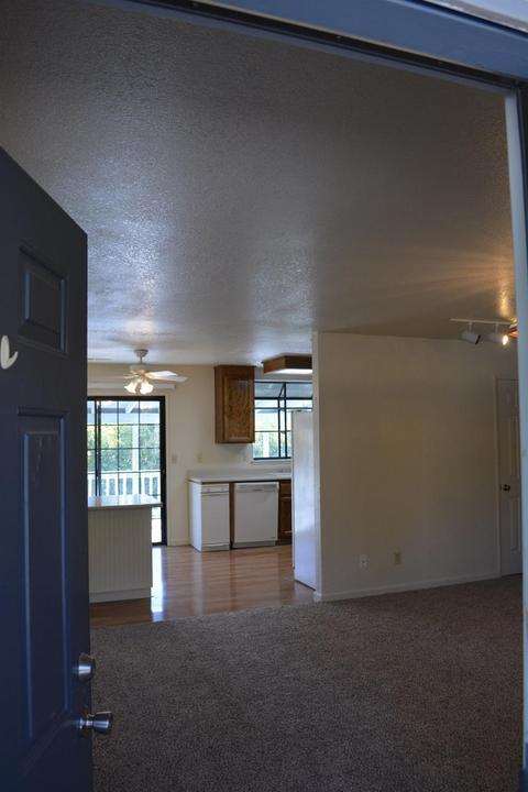1038 Bridgeview Dr, Placerville, CA 95667 photo 4
