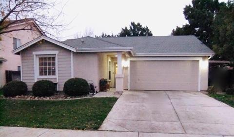 437 Sanderling Dr, Patterson, CA 95363 photo 2