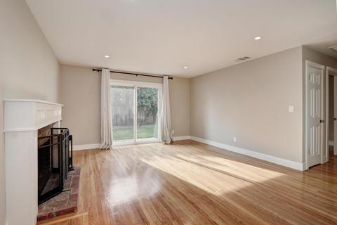 2524 Whittier Dr, Davis, CA 95618 photo 7