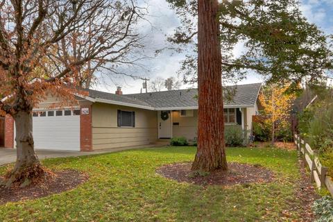2524 Whittier Dr, Davis, CA 95618 photo 2