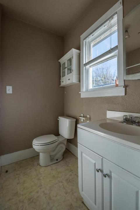 610 E Morris Ave, Modesto, CA 95350 photo 11