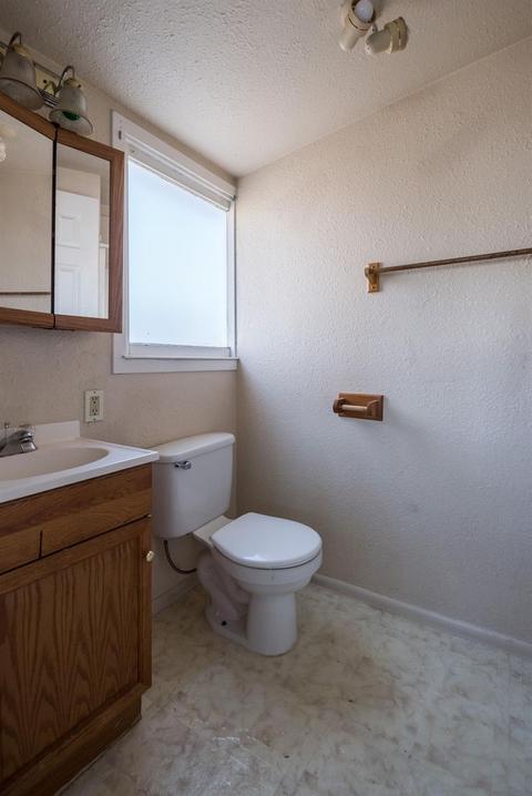 610 E Morris Ave, Modesto, CA 95350 photo 12
