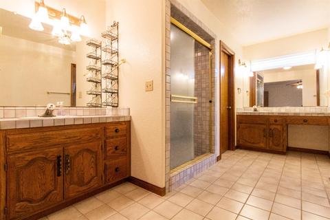 13751 E Live Oak Rd, Lodi, CA 95240 photo 18