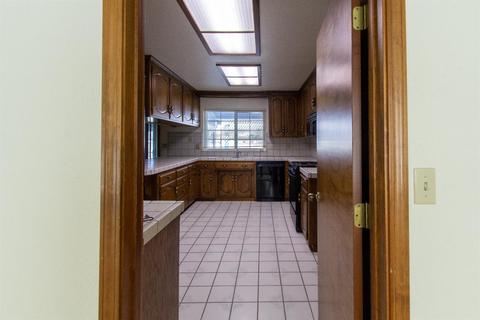 13751 E Live Oak Rd, Lodi, CA 95240 photo 11