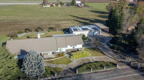 13751 E Live Oak Rd, Lodi, CA 95240 photo 4