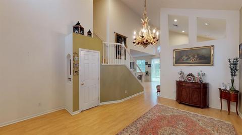 824 Billy F Freeman Ln, Tracy, CA 95377 photo 4