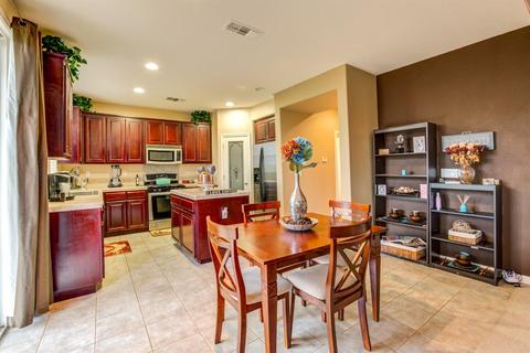 9381 Vintner Cir, Patterson, CA 95363 photo 4