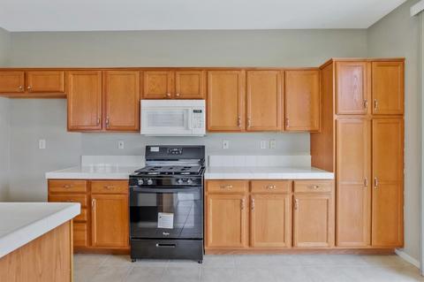 698 Sagewood Ln, Tracy, CA 95377 photo 8