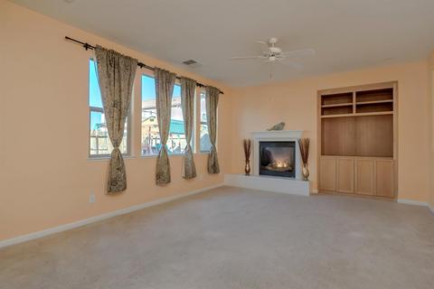 1026 Saunders Ct, Galt, CA 95632 photo 8