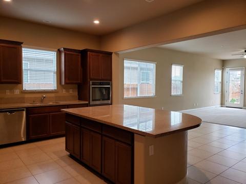 671 Monte Casa St, Manteca, CA 95337 photo 9