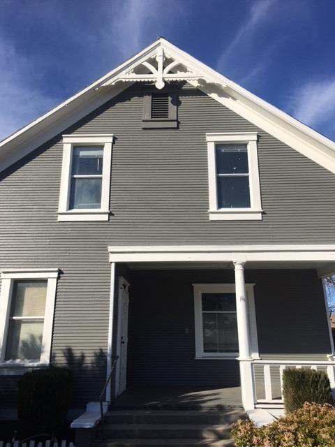 302 E A St, Oakdale, CA 95361 photo 2