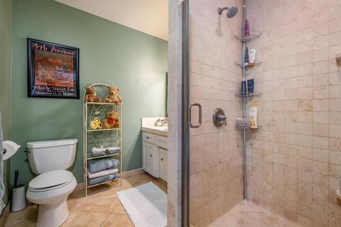 1200 Lexington Dr, Modesto, CA 95350 photo 17