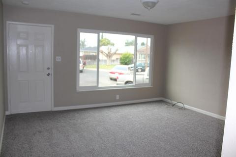 714 S Maple Ave, Manteca, CA 95337 photo 7