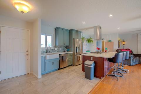 424 Weyer, Modesto, CA 95357 photo 3