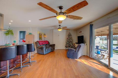 424 Weyer, Modesto, CA 95357 photo 6