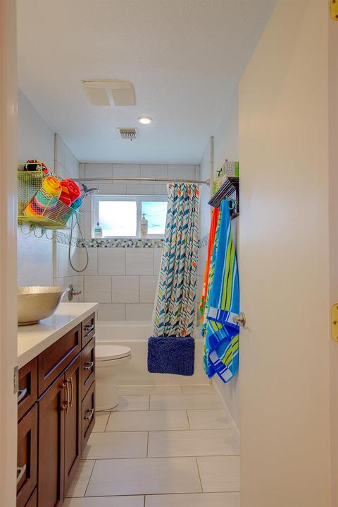 424 Weyer, Modesto, CA 95357 photo 13