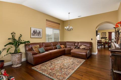 4913 Vinca Ct, Keyes, CA 95328 photo 5