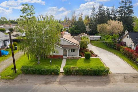 710 Willow Ave, Lodi, CA 95242 photo 3