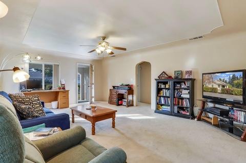 710 Willow Ave, Lodi, CA 95242 photo 7