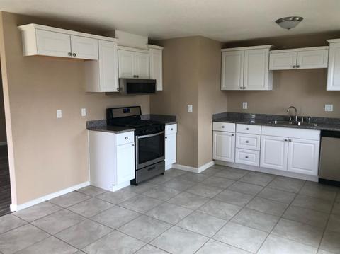 821 Herndon Rd, Modesto, CA 95351 photo 2