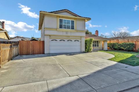 2750 Georgia Dr, Tracy, CA 95376 photo 2