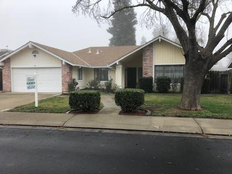 1504 Fransen Ln, Modesto, CA 95355 photo 2