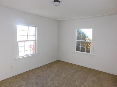 532 E Walnut St, Lodi, CA 95240 photo 17