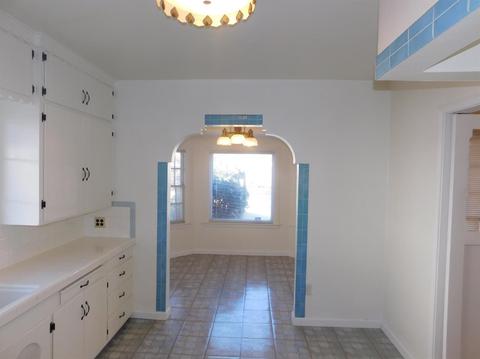 532 E Walnut St, Lodi, CA 95240 photo 9