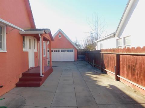 532 E Walnut St, Lodi, CA 95240 photo 33