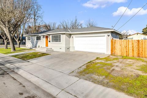 1005 Sandburg Ave, Modesto, CA 95351 photo 2