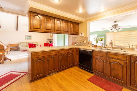 540 Cornell Dr, Turlock, CA 95382 photo 17