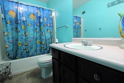 705 Mamilane, Modesto, CA 95351 photo 17