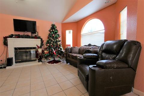 705 Mamilane, Modesto, CA 95351 photo 12