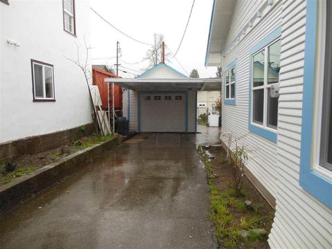 227 Hoffman St, Jackson, CA 95642 photo 2