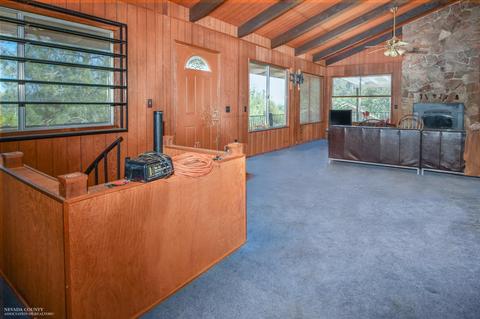 15552 Wolf Mountain Rd, Grass Valley, CA 95949 photo 12