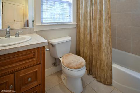 12212 Pine Crest Dr, Grass Valley, CA 95949 photo 23