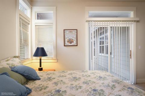 12212 Pine Crest Dr, Grass Valley, CA 95949 photo 27