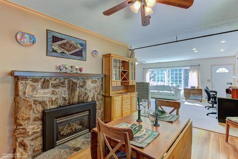 10555 Walker Dr, Grass Valley, CA 95945 photo 5