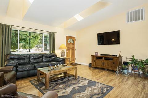 11122 Ball Rd, Grass Valley, CA 95949 photo 11