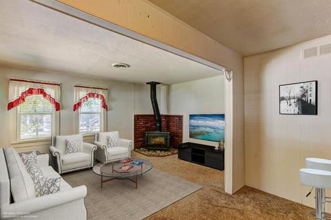 10845 Bartlett Dr, Grass Valley, CA 95945 photo 2