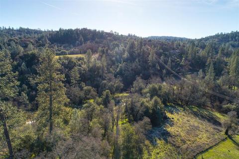 21501 Malcolm Pl, Grass Valley, CA 95949 photo 5