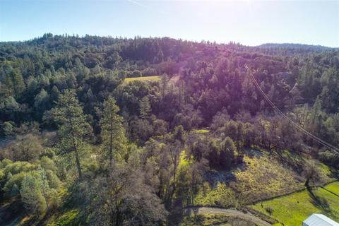 21501 Malcolm Pl, Grass Valley, CA 95949 photo 6