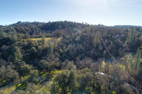21501 Malcolm Pl, Grass Valley, CA 95949 photo 3