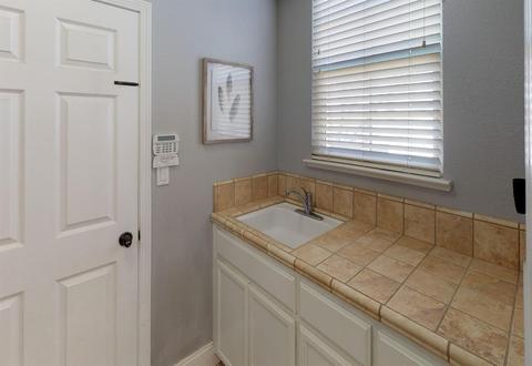 4450 Tapestry Way, Turlock, CA 95382 photo 17