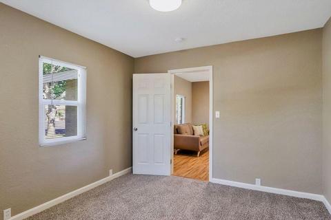 327 Sequoia Ave, Manteca, CA 95337 photo 29