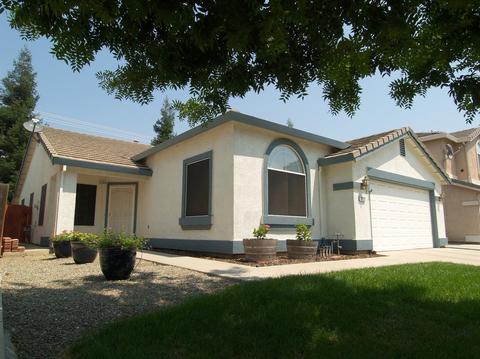 2521 Ives St, Modesto, CA 95355 photo 1